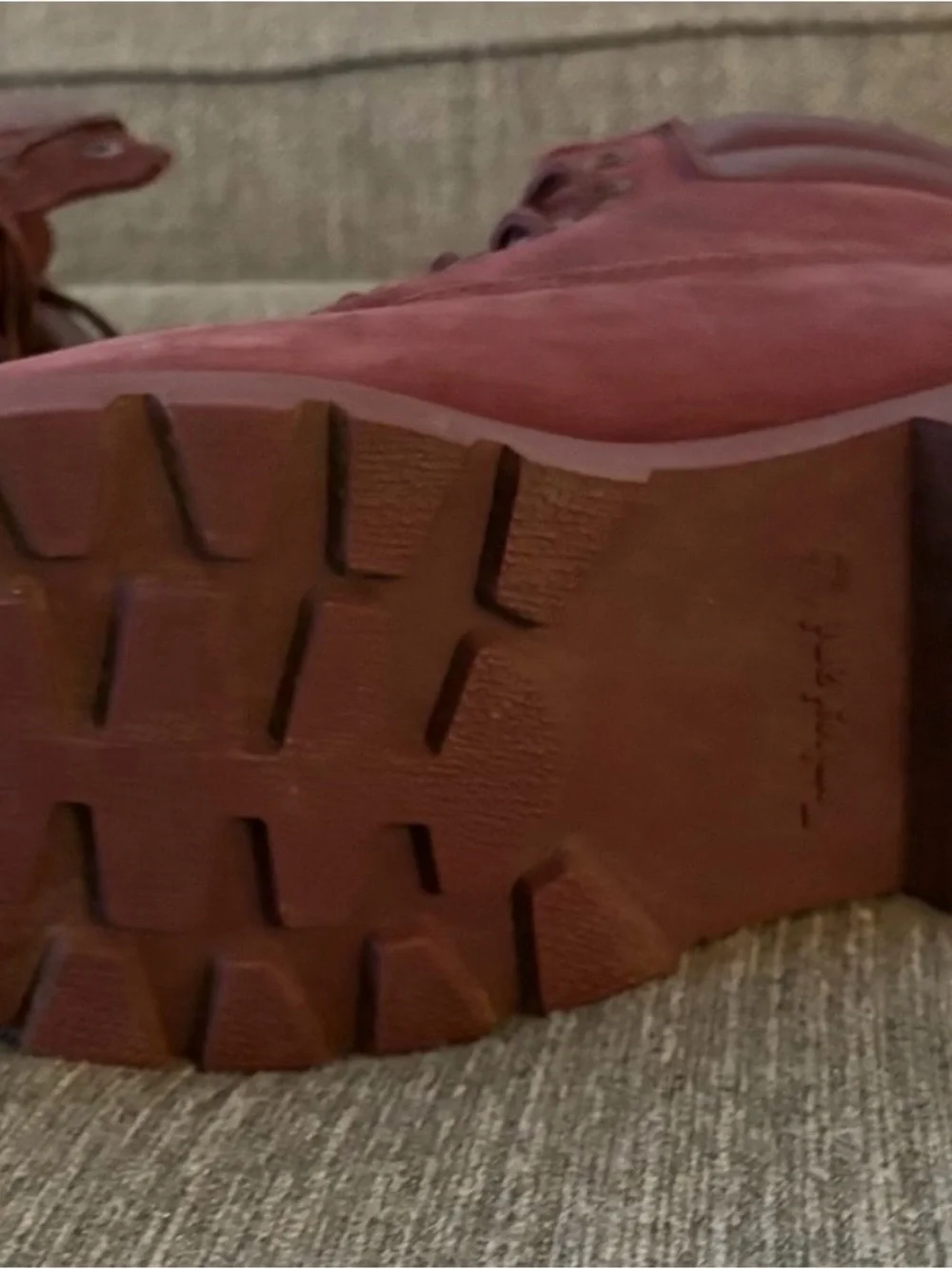Timberland Burgundy Nubuck 6-Inch Work Boot Size 8 -